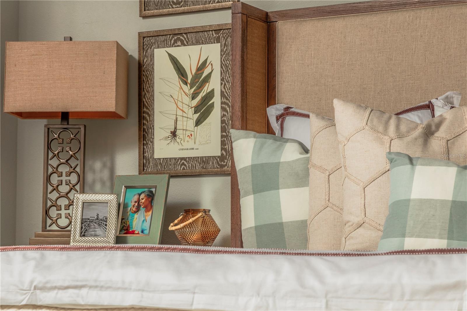 Image 28 of 31 For 2454 Dream Home Court