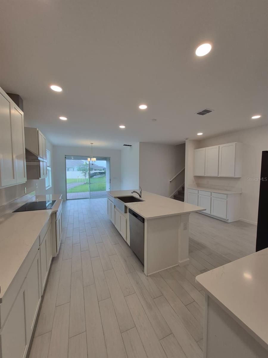 Image 10 of 39 For 5197 Prairie Preserve Run