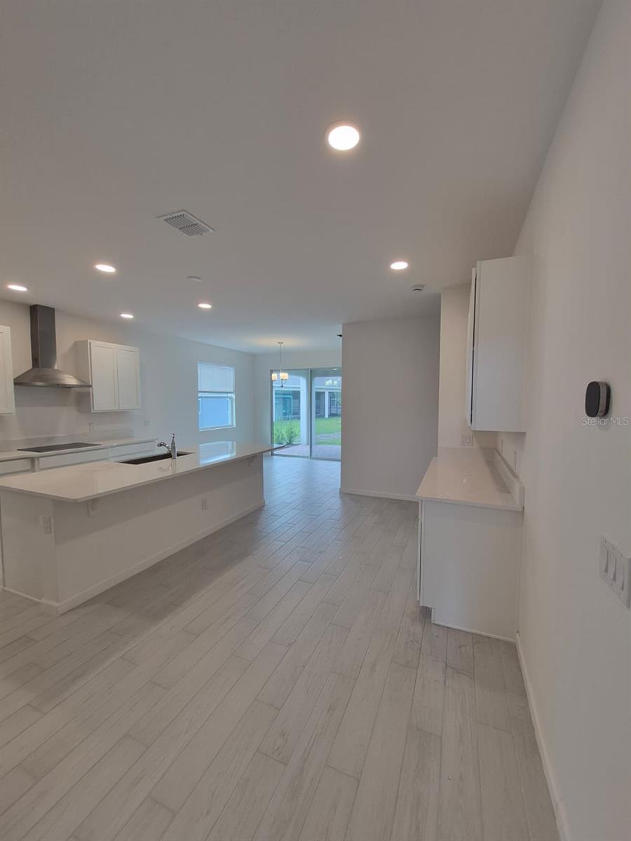 Image 11 of 39 For 5197 Prairie Preserve Run