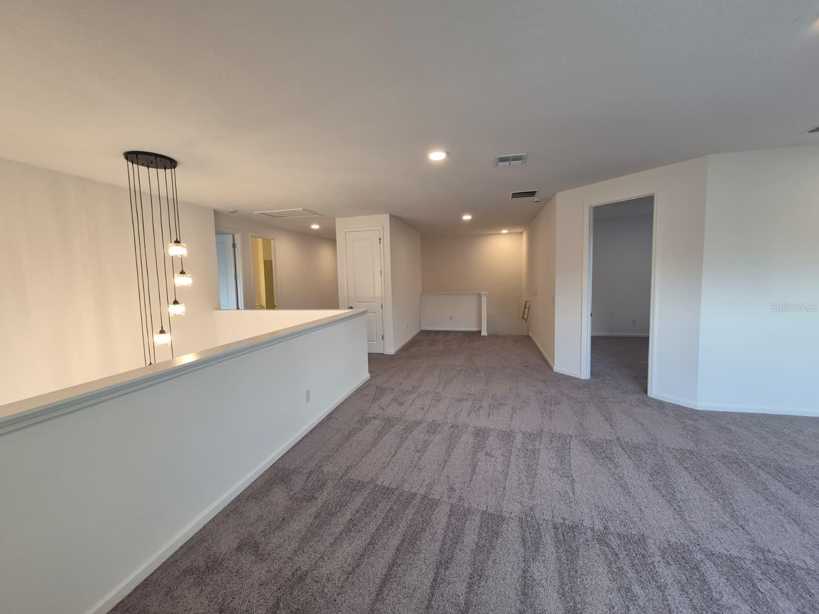 Image 12 of 39 For 5197 Prairie Preserve Run