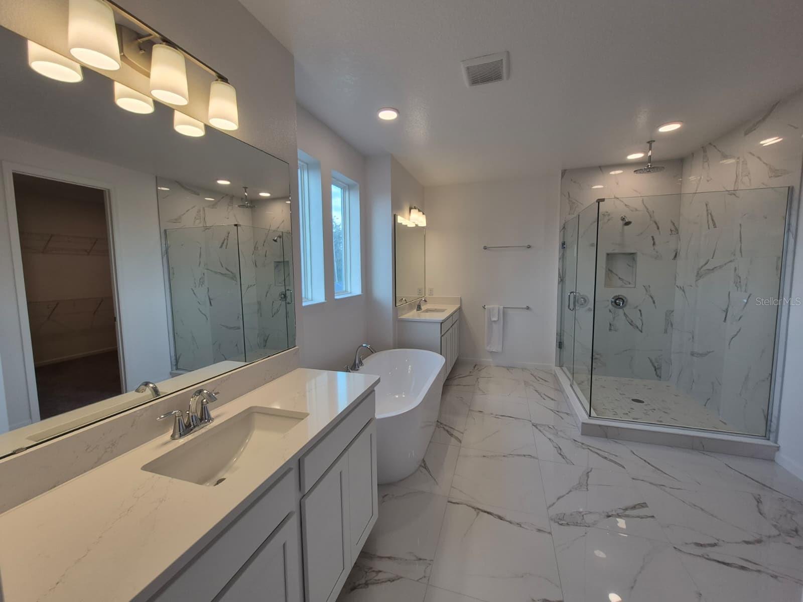 Image 19 of 39 For 5197 Prairie Preserve Run