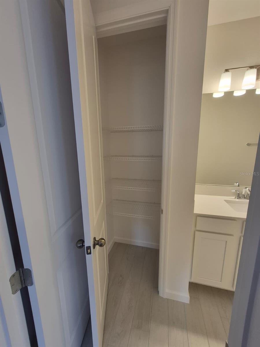 Image 28 of 39 For 5197 Prairie Preserve Run