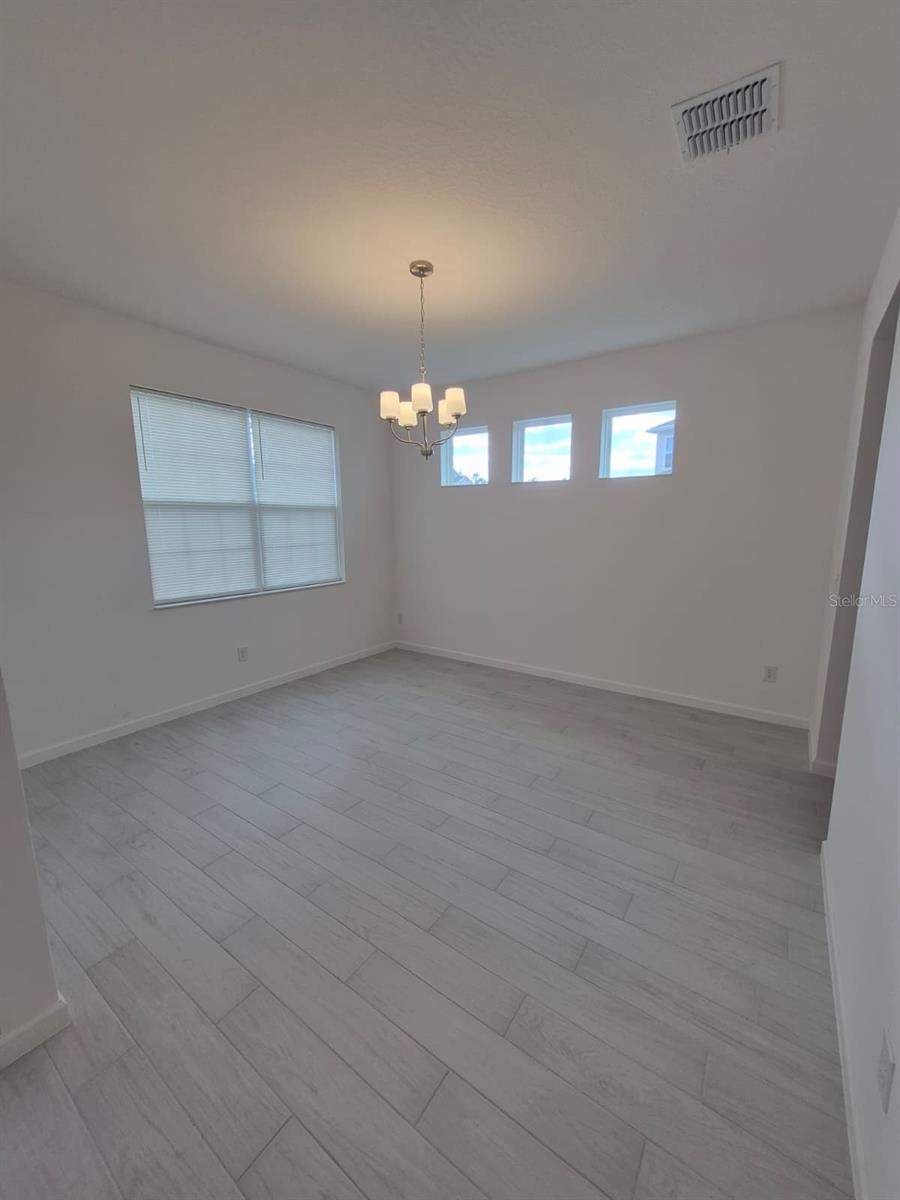 Image 34 of 39 For 5197 Prairie Preserve Run