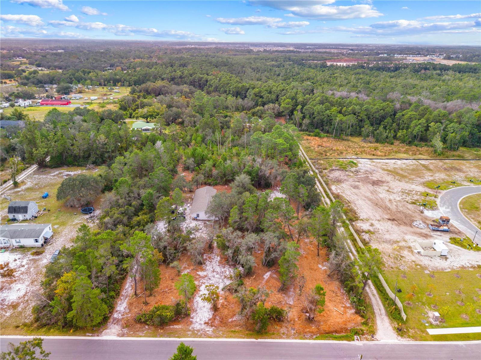 Image 5 of 12 For 0 Dease Road