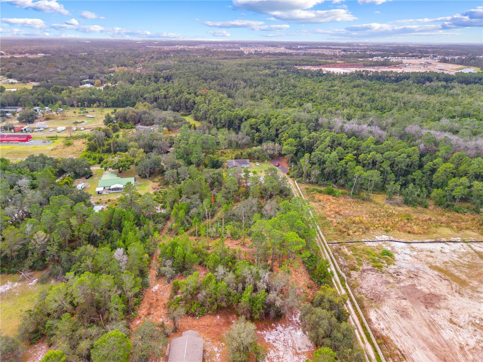 Image 7 of 12 For 0 Dease Road