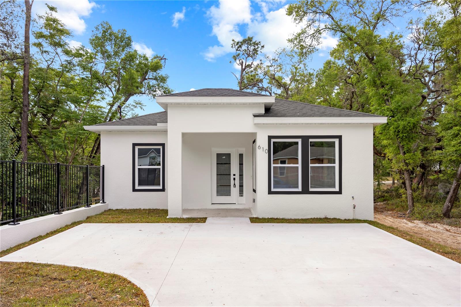 Details for 688 Euclid Avenue, DELAND, FL 32724