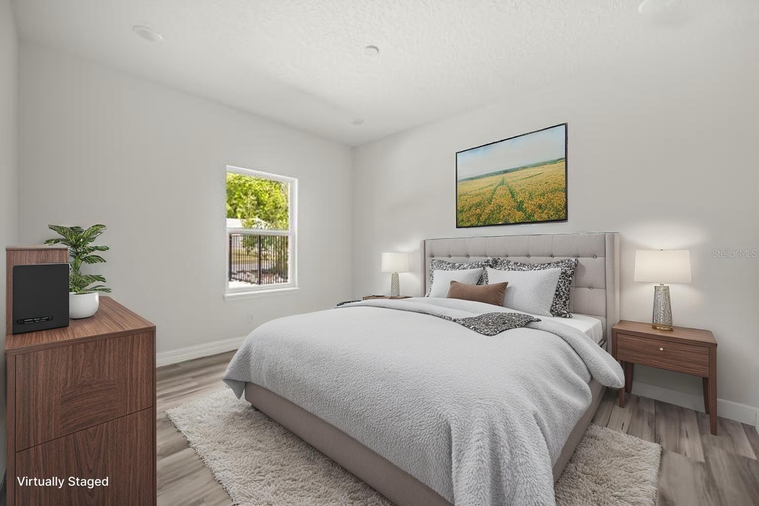 Image 27 of 33 For 688 Euclid Avenue