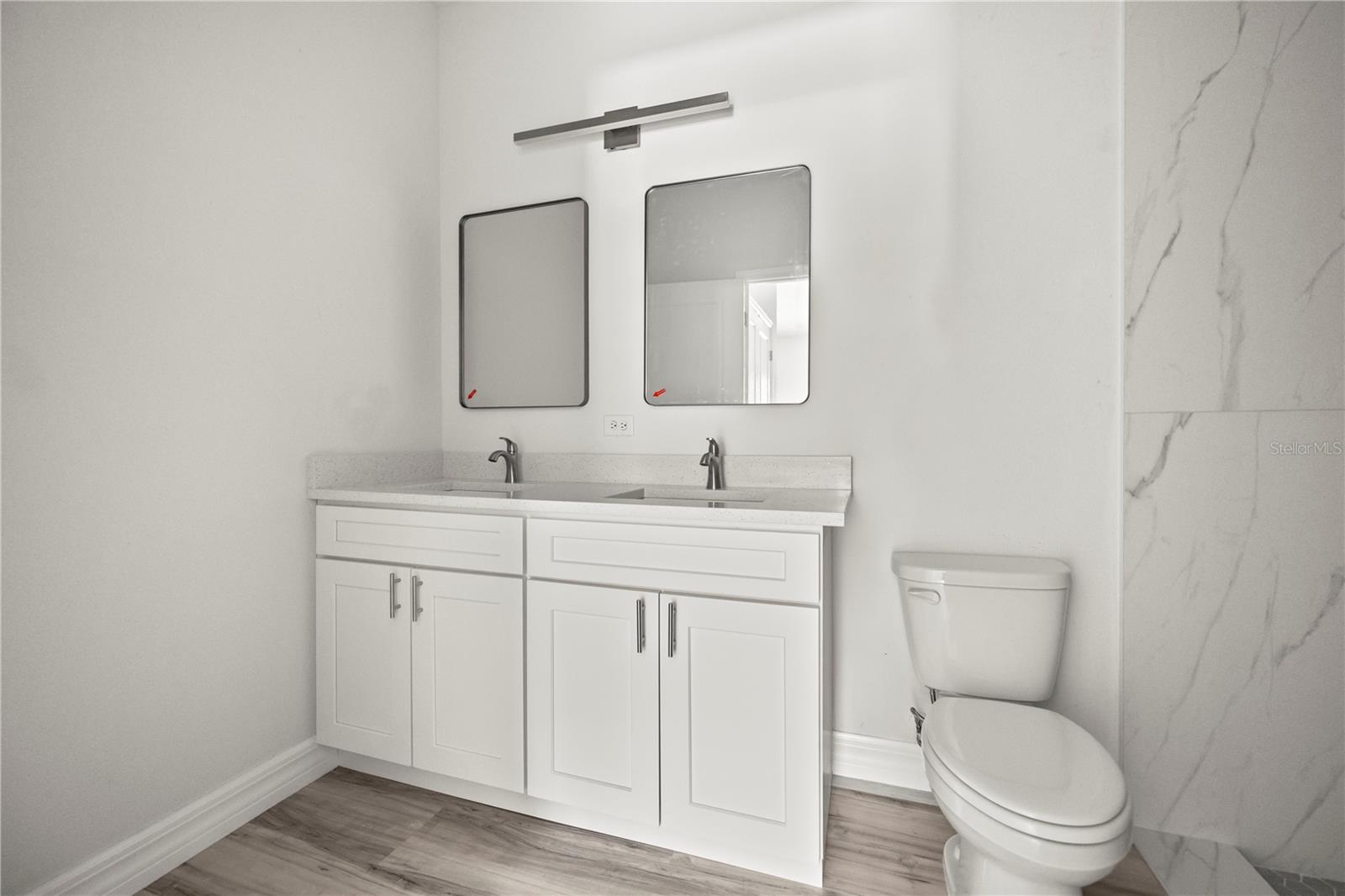 Image 33 of 33 For 688 Euclid Avenue