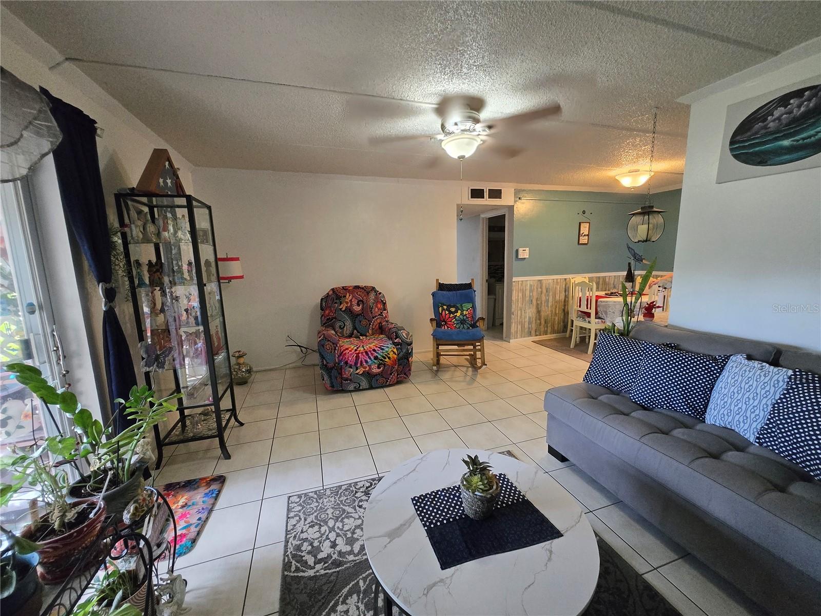 Image 12 of 38 For 1902 Honour Road 8