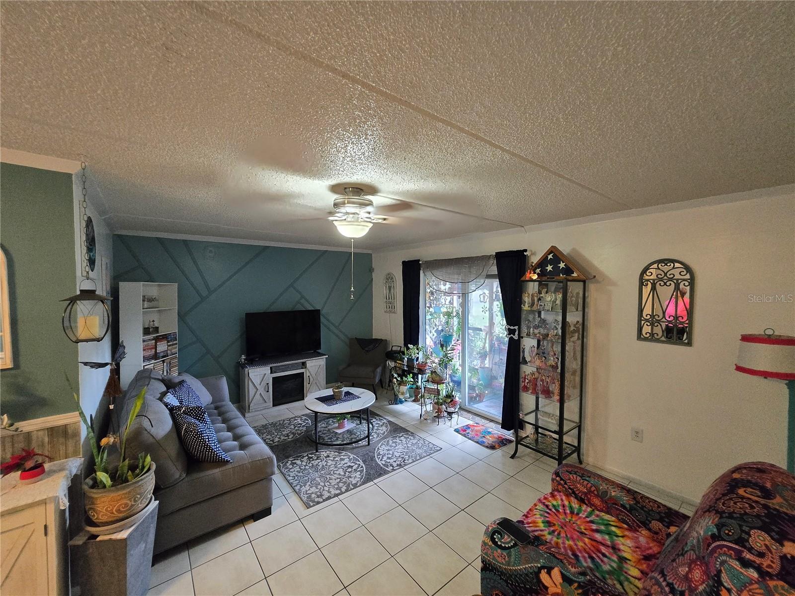 Image 13 of 38 For 1902 Honour Road 8