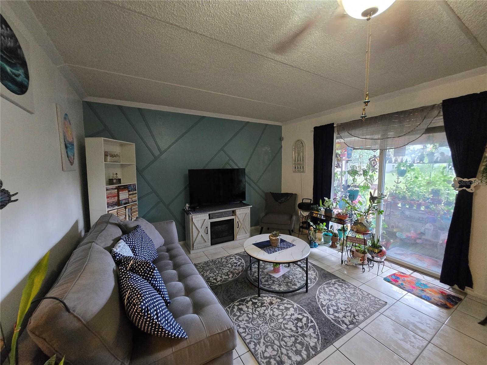 Image 14 of 38 For 1902 Honour Road 8