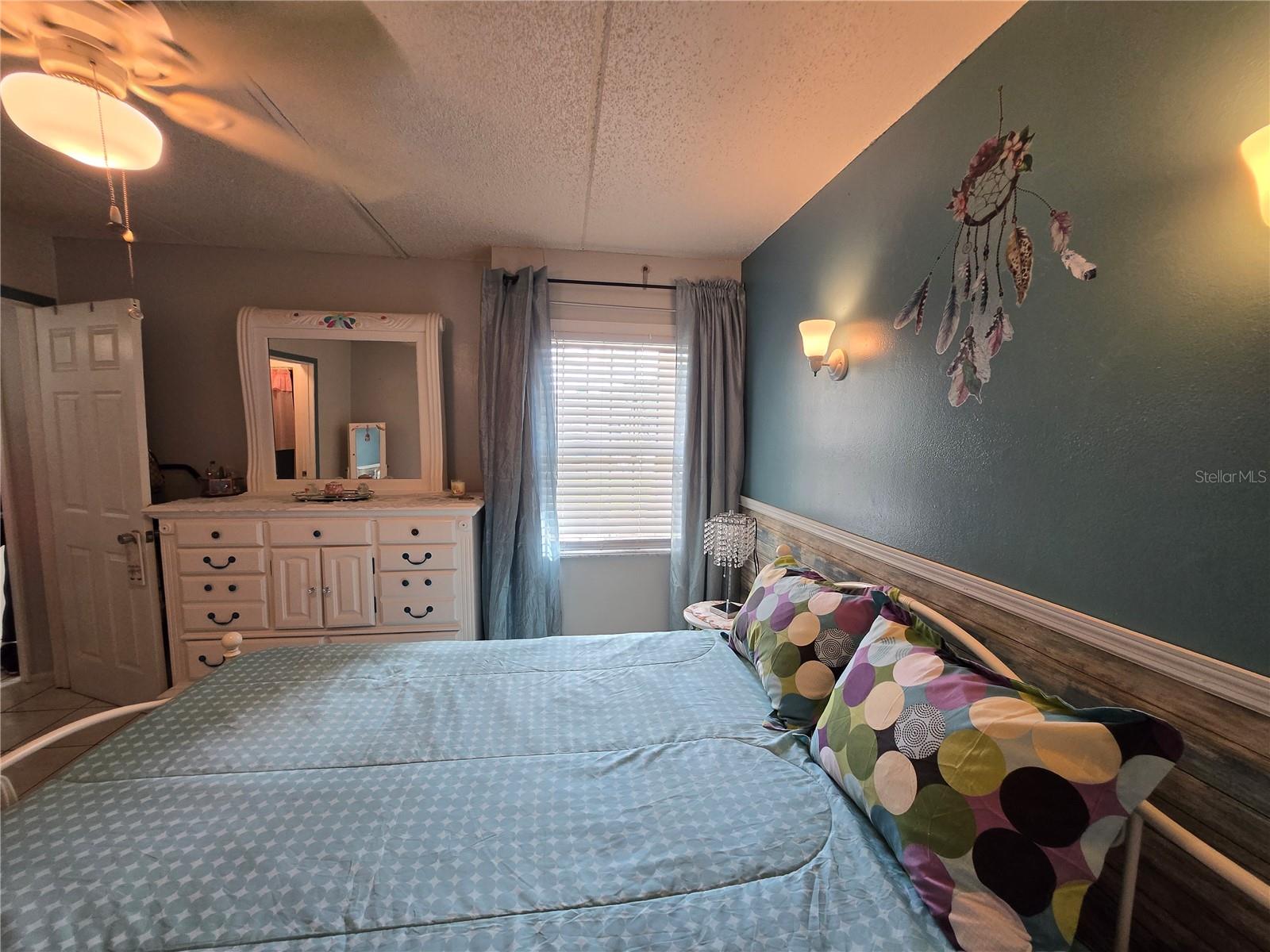 Image 17 of 38 For 1902 Honour Road 8