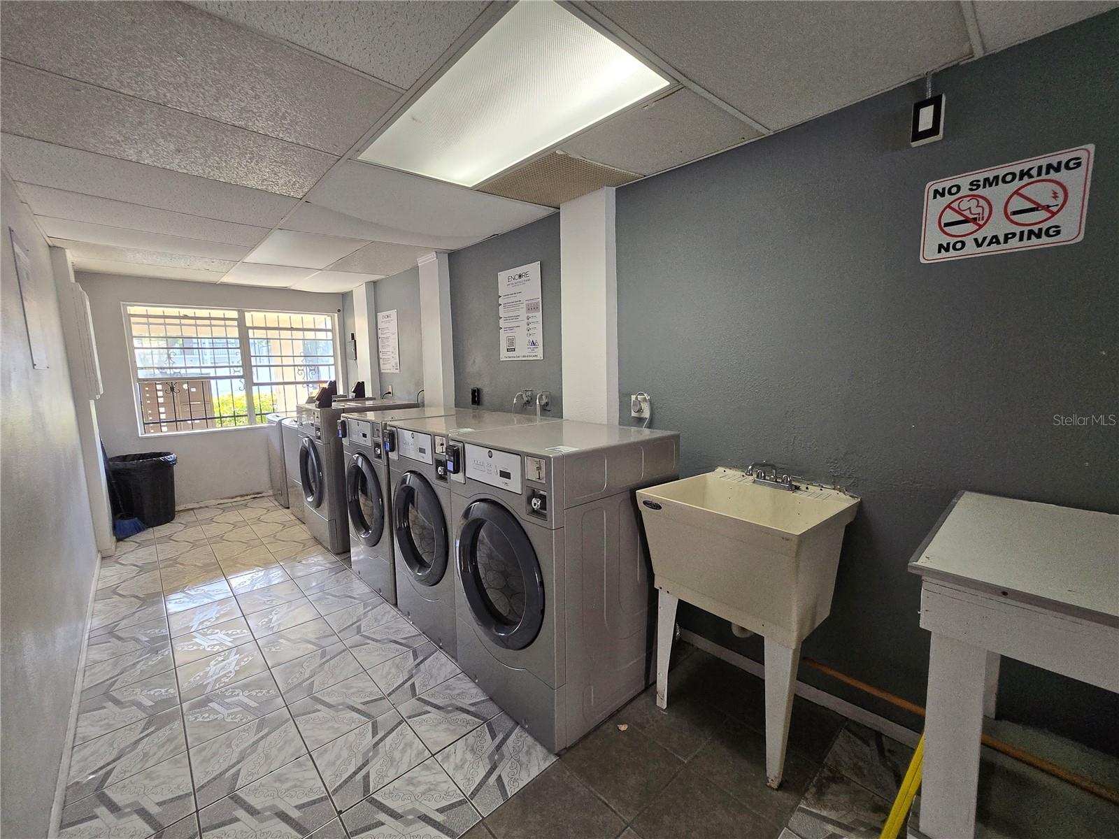 Image 36 of 38 For 1902 Honour Road 8