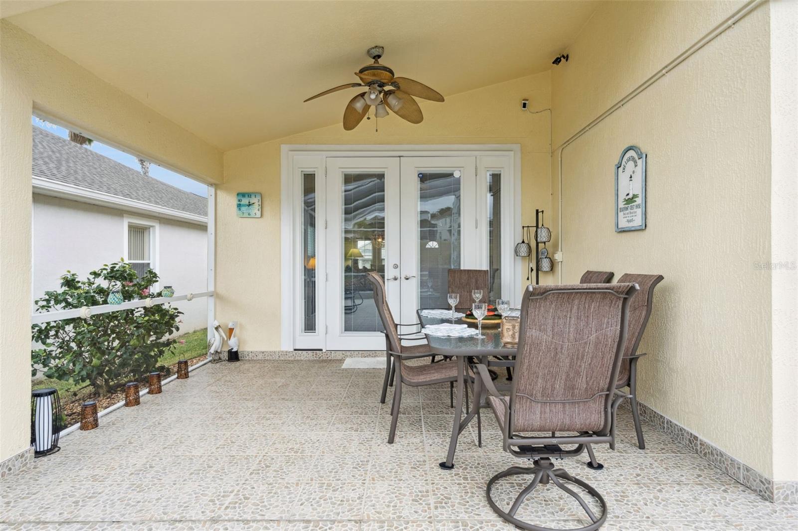 Image 33 of 52 For 864 Birkdale Street