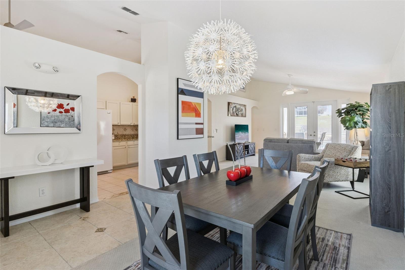 Image 5 of 52 For 864 Birkdale Street