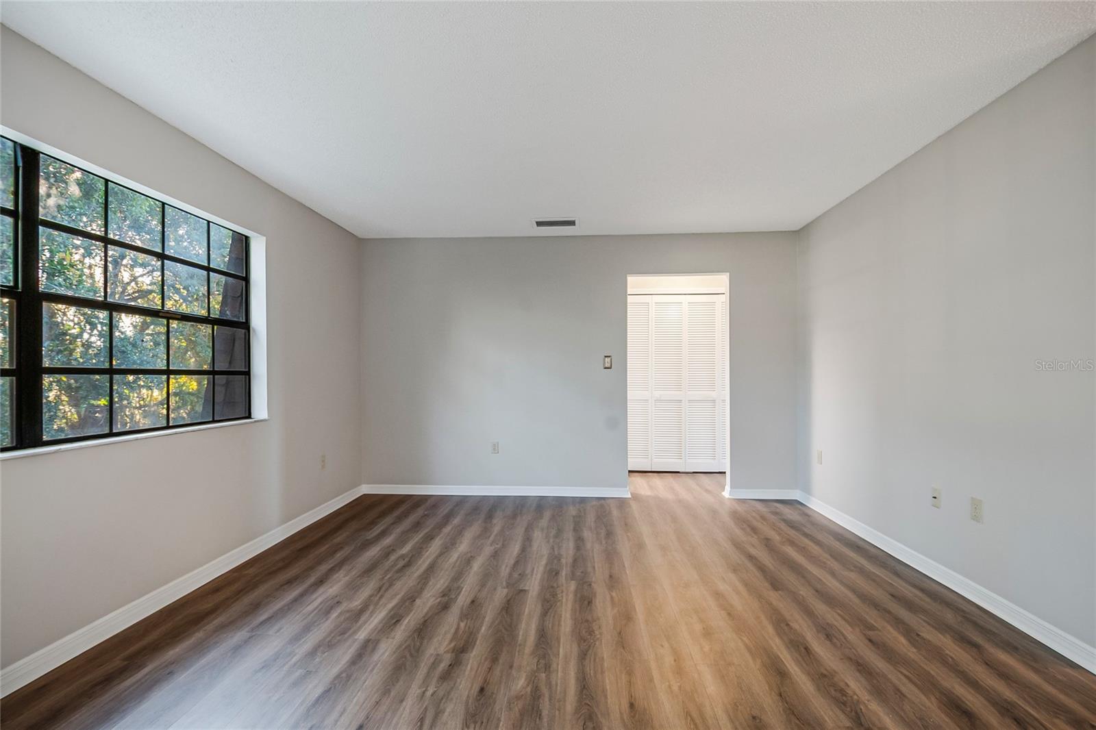 Image 18 of 45 For 500 Newell Hill Road 106d