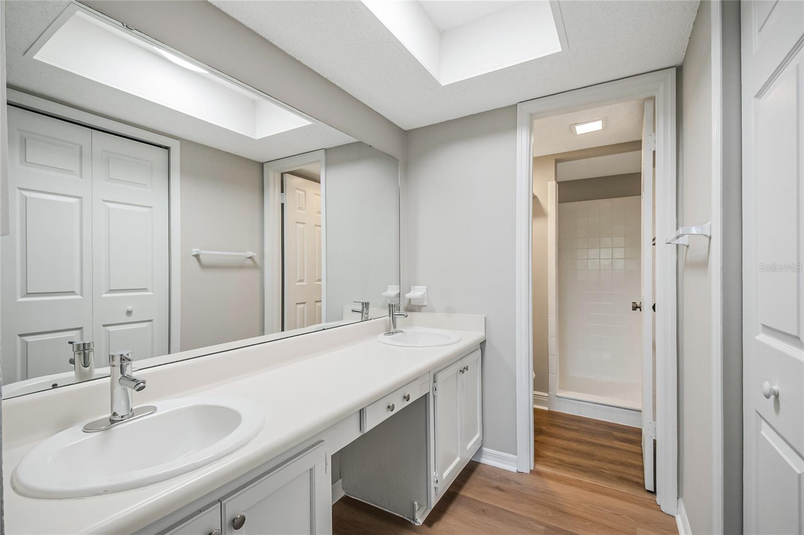 Image 21 of 45 For 500 Newell Hill Road 106d