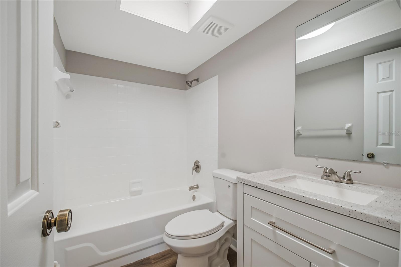 Image 25 of 45 For 500 Newell Hill Road 106d