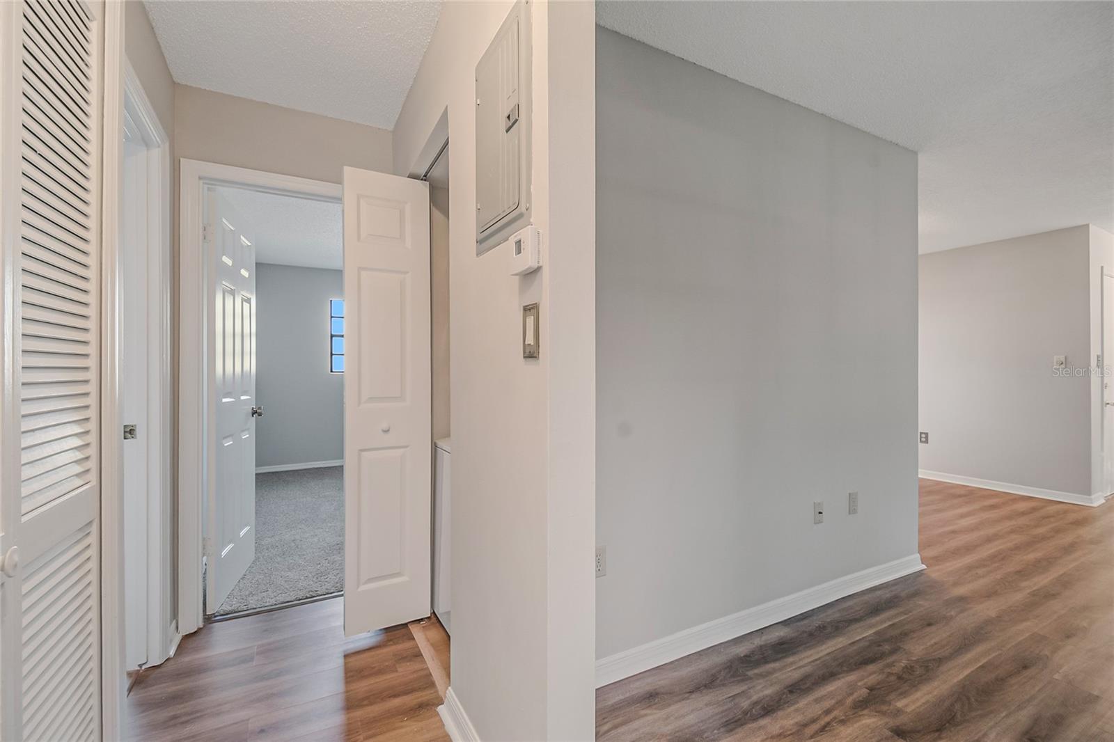 Image 27 of 45 For 500 Newell Hill Road 106d