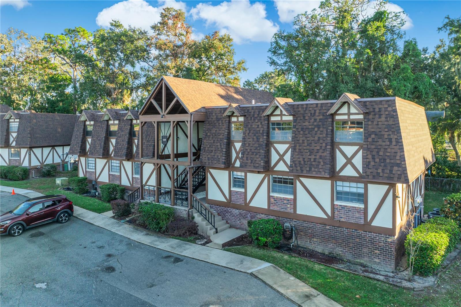 Image 4 of 45 For 500 Newell Hill Road 106d