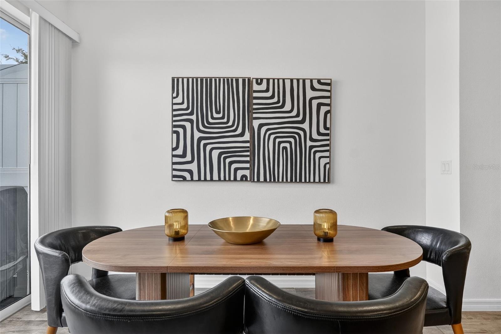 Image 13 of 30 For 1325 Stockwell Avenue