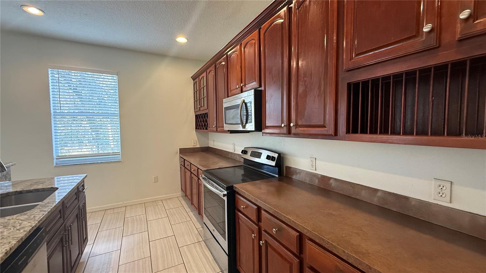 Image 10 of 56 For 4484 Philadelphia Circle