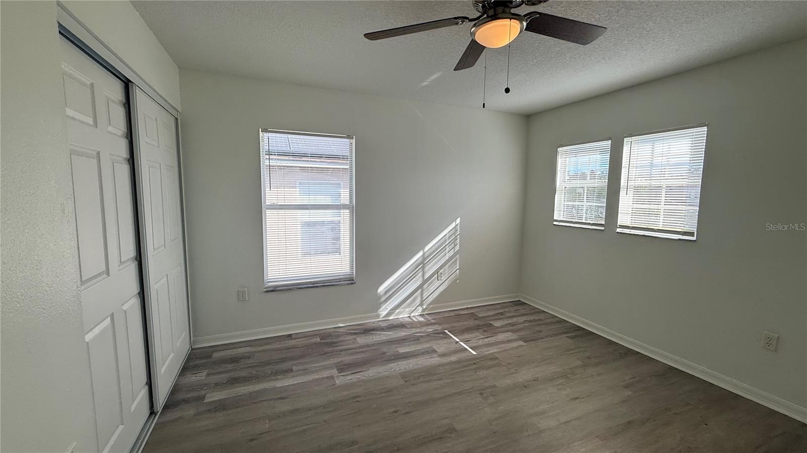 Image 26 of 56 For 4484 Philadelphia Circle