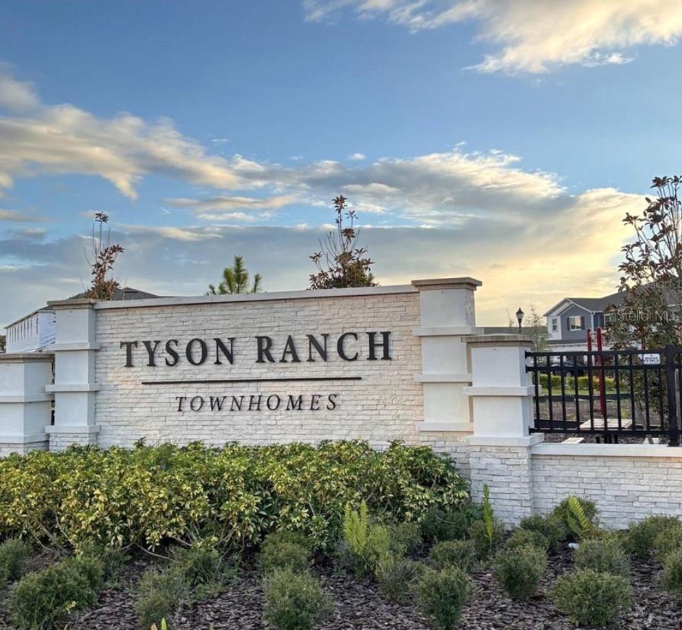 Image 2 of 5 For 14909 Harvest Street