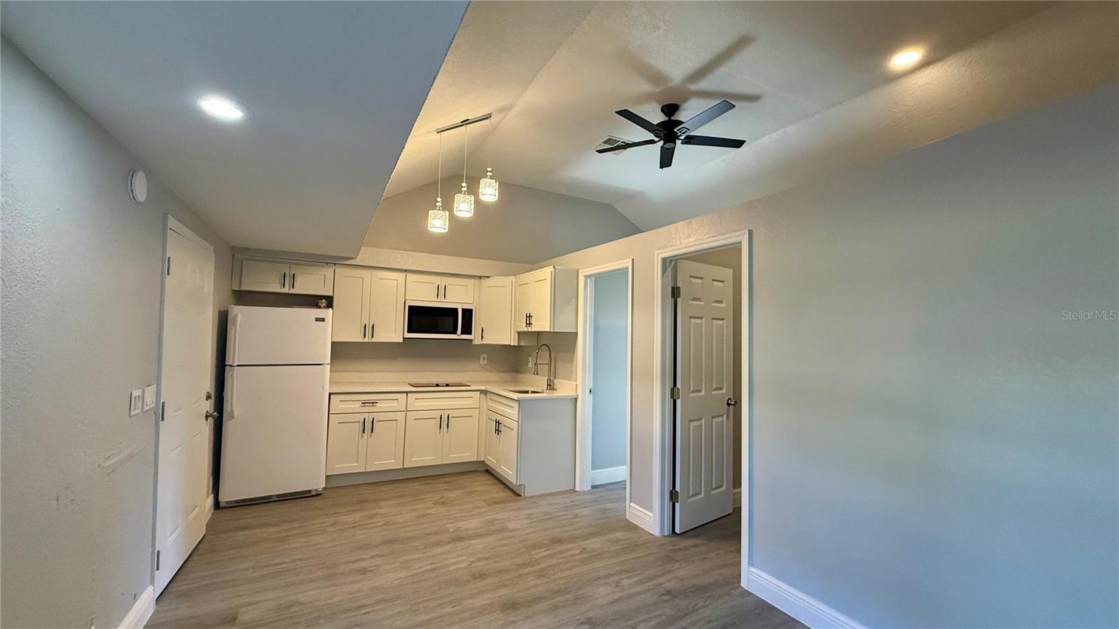 Image 3 of 10 For 508 Finley Avenue A