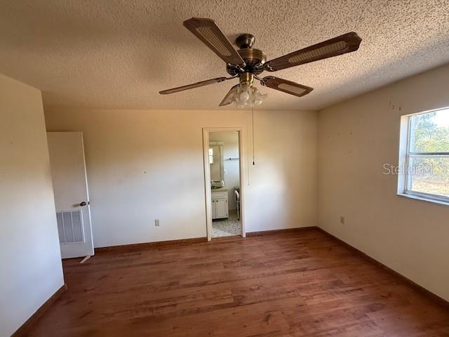 Image 5 of 14 For 3736 Pine Circle