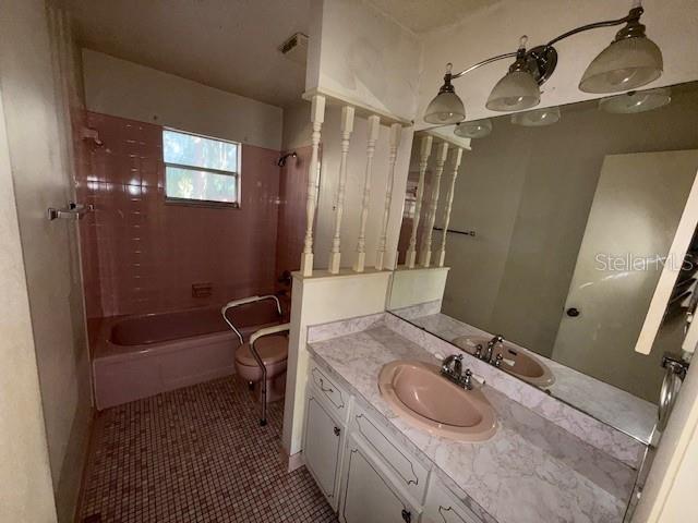 Image 8 of 14 For 3736 Pine Circle