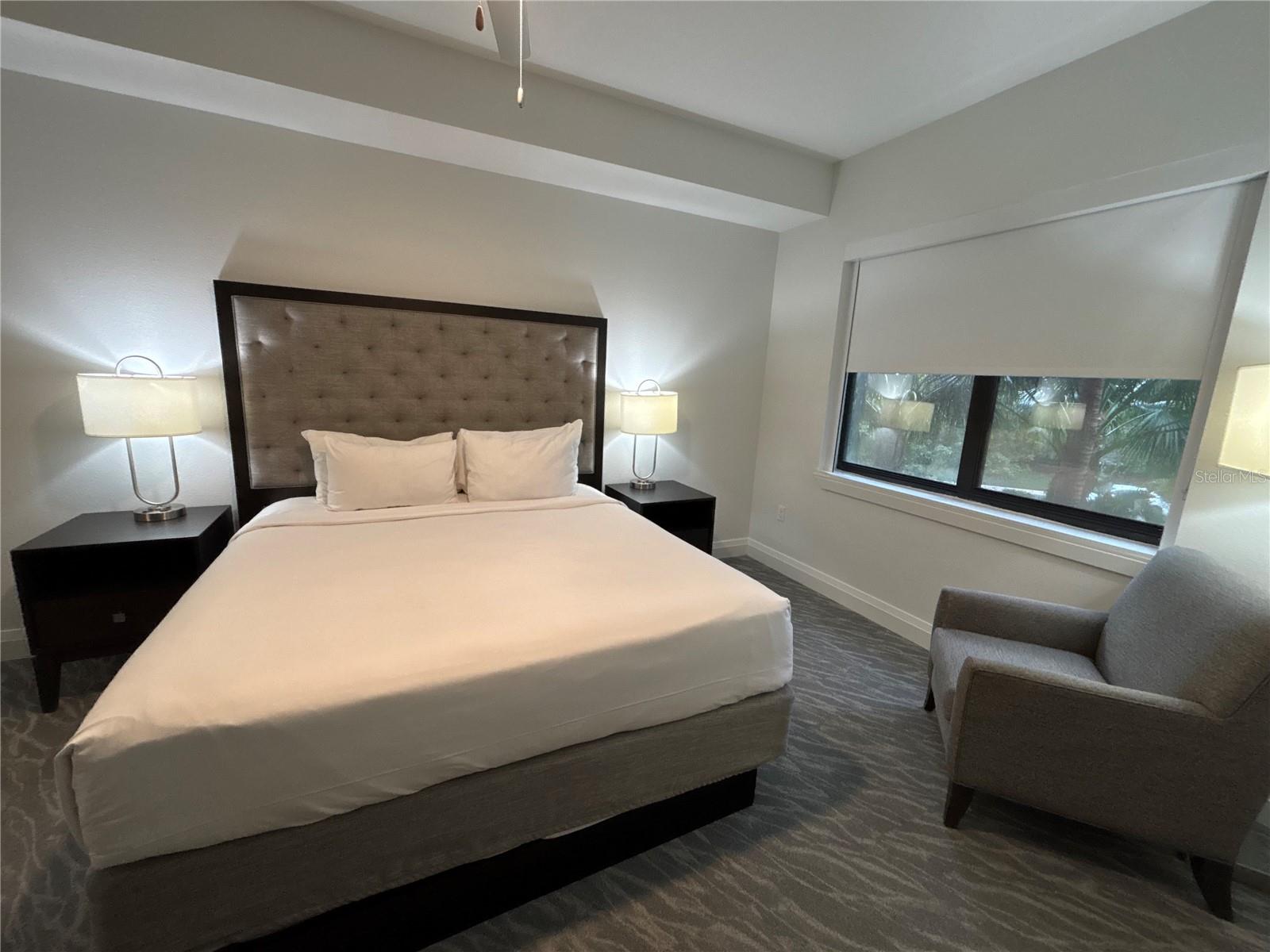 Image 13 of 34 For 14501 Grove Resort Avenue 3230