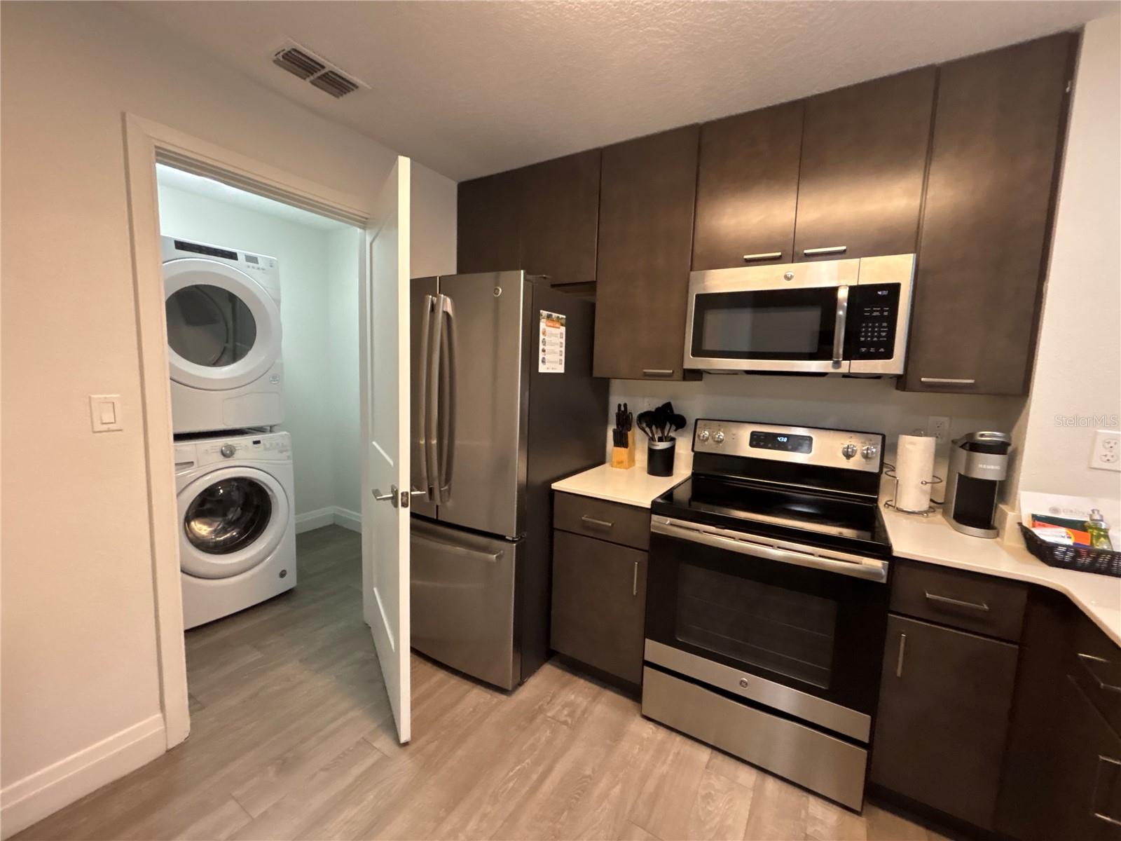 Image 4 of 34 For 14501 Grove Resort Avenue 3230