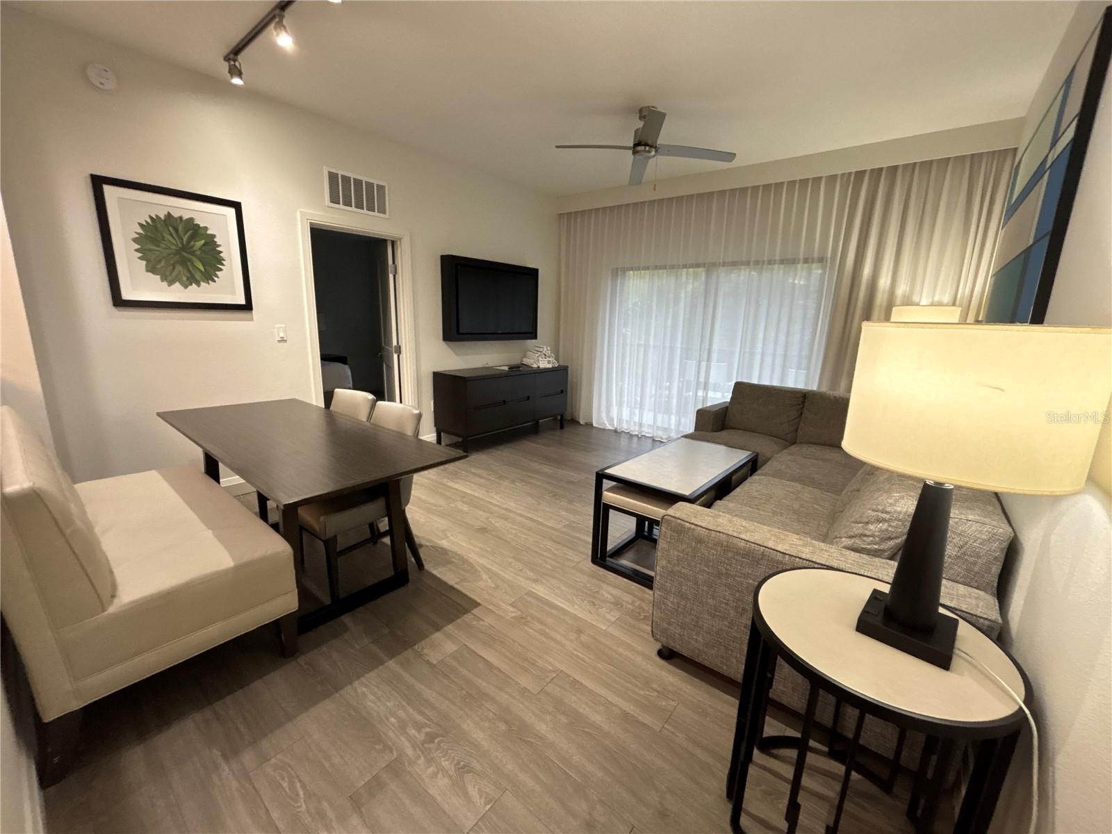 Image 7 of 34 For 14501 Grove Resort Avenue 3230