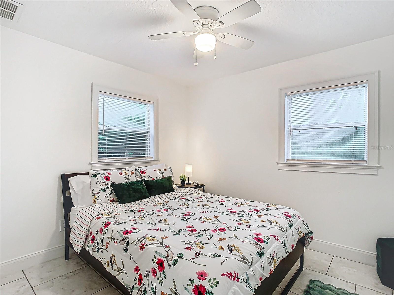 Image 19 of 24 For 3025 Long Street