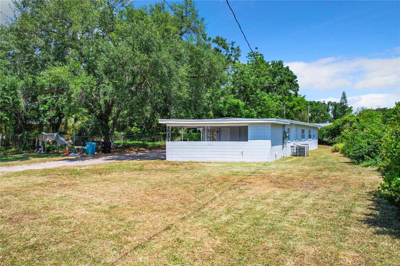 Image 23 of 24 For 3025 Long Street