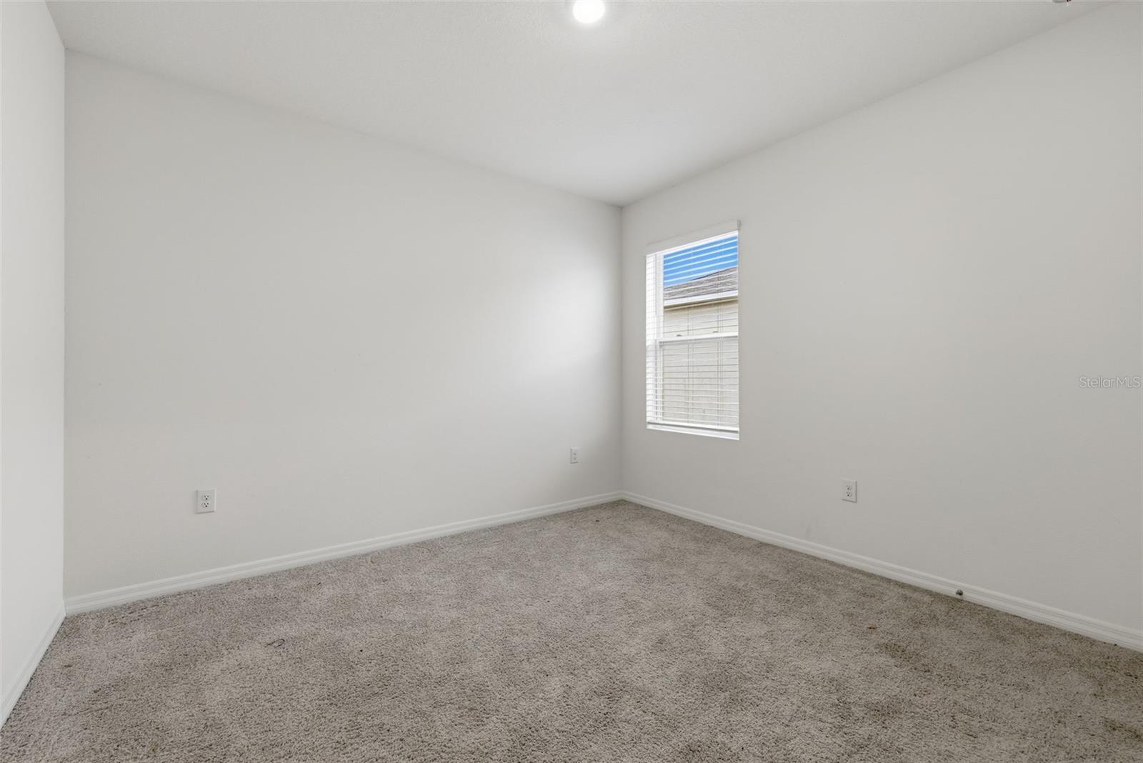 Image 10 of 42 For 624 Honey Bell Road