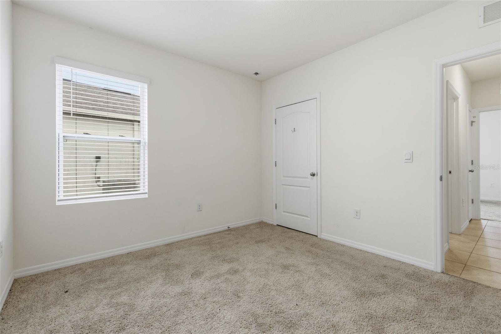 Image 11 of 42 For 624 Honey Bell Road