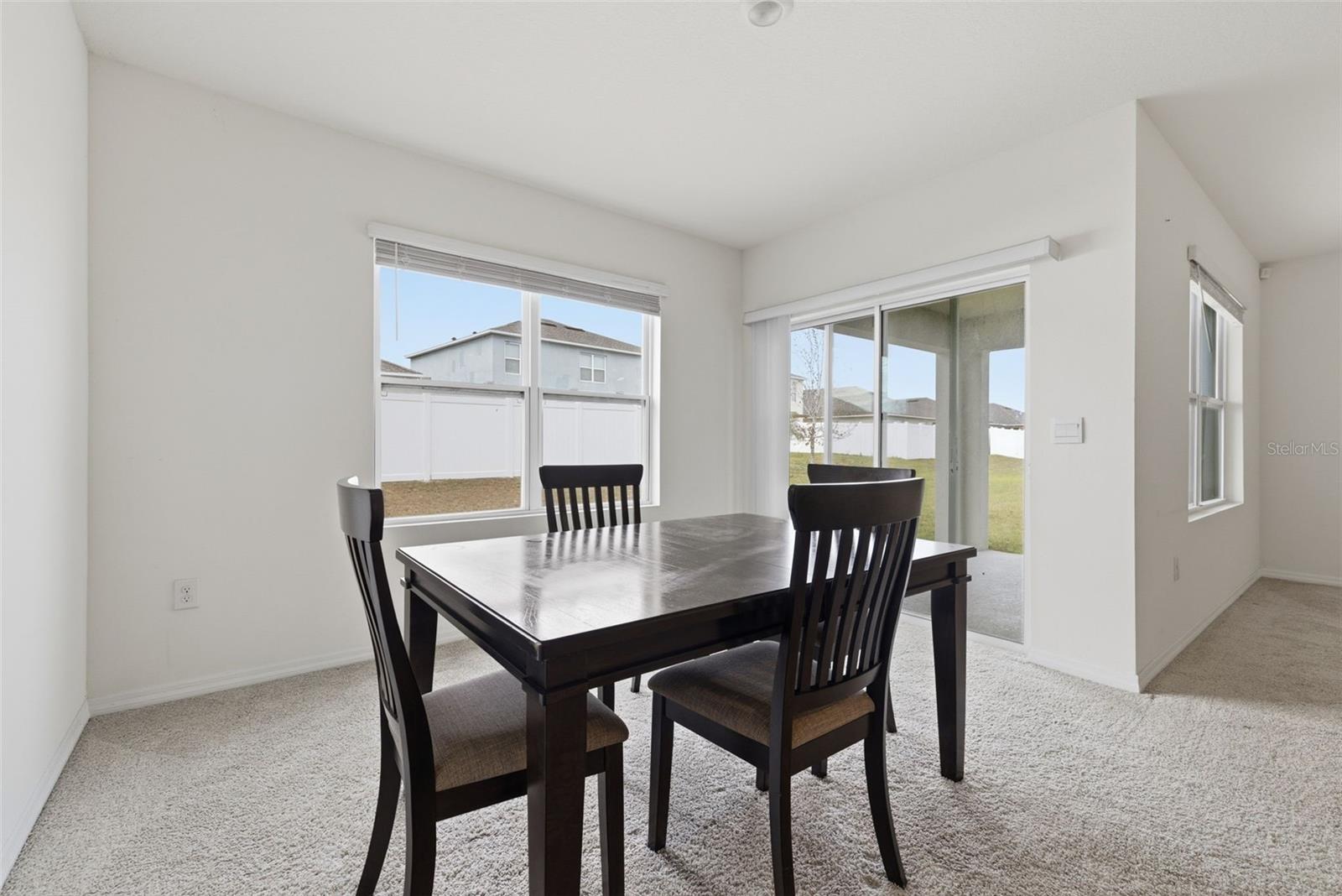 Image 23 of 42 For 624 Honey Bell Road