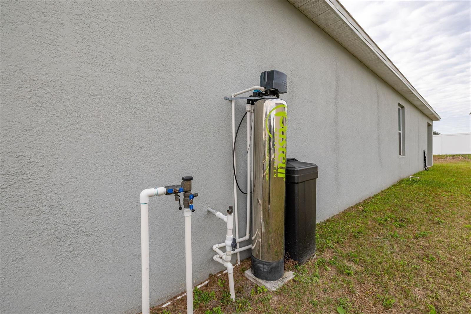 Image 40 of 42 For 624 Honey Bell Road