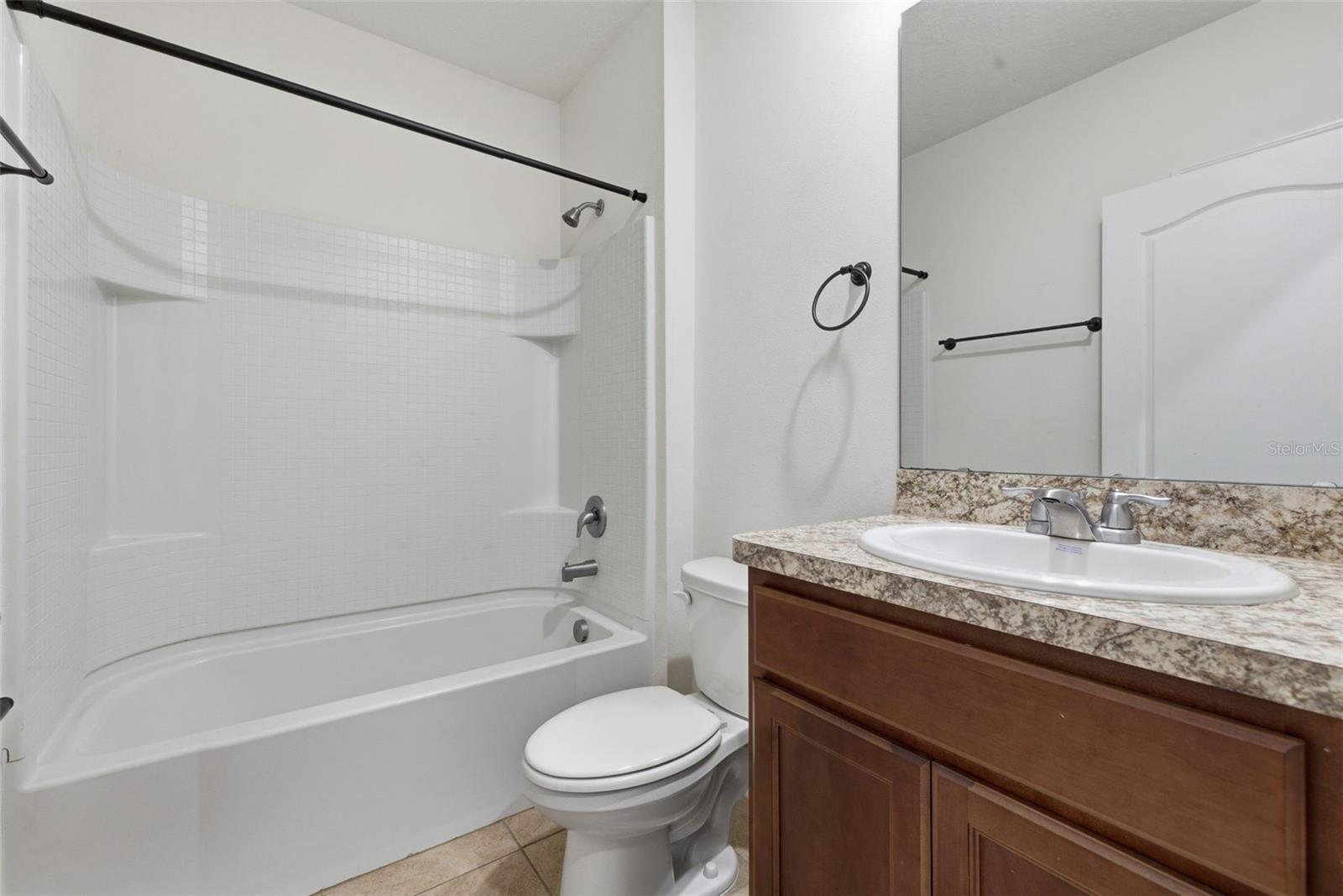 Image 9 of 42 For 624 Honey Bell Road