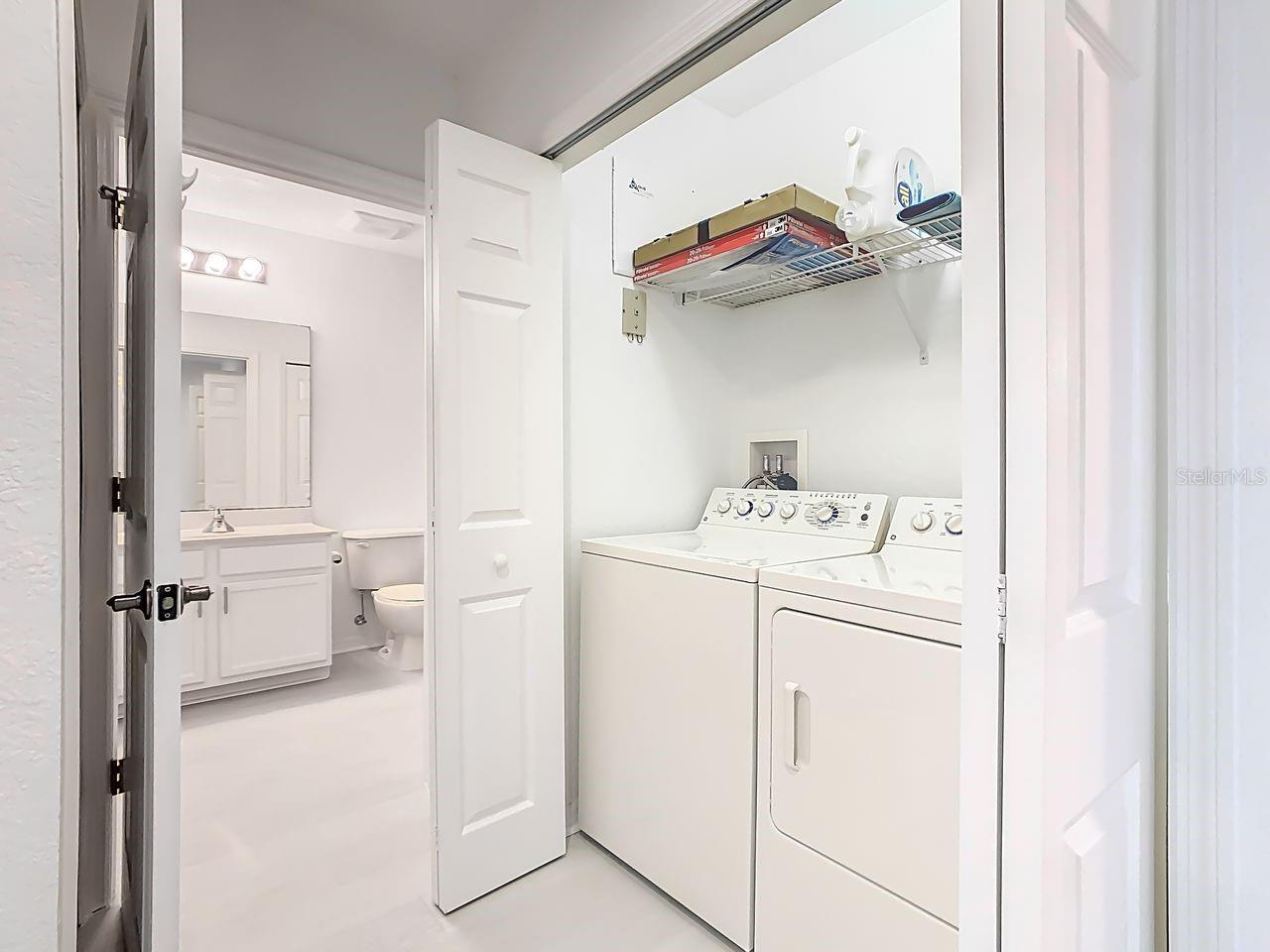 Image 25 of 37 For 834 Deer Woods Road 203