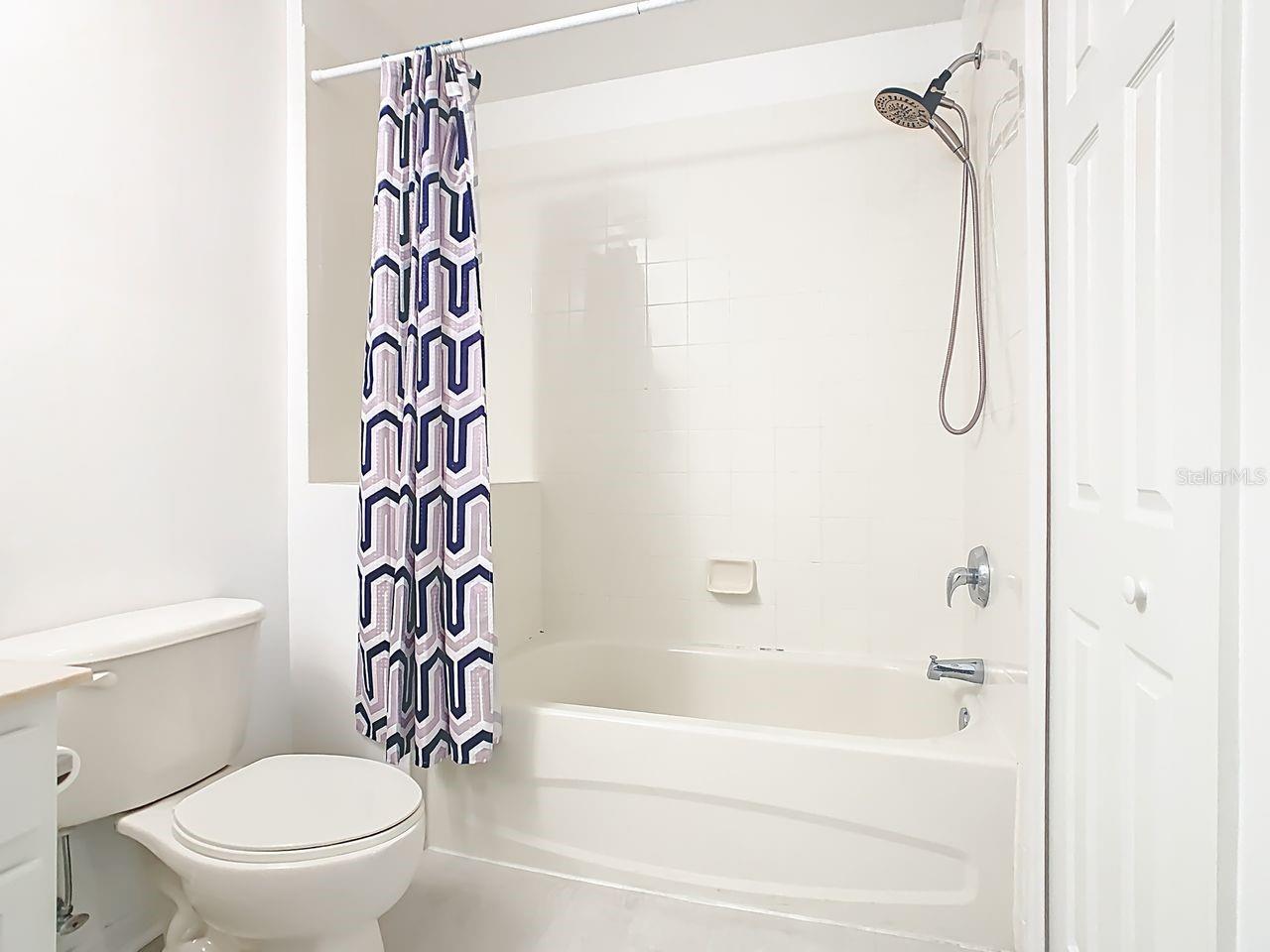 Image 27 of 37 For 834 Deer Woods Road 203