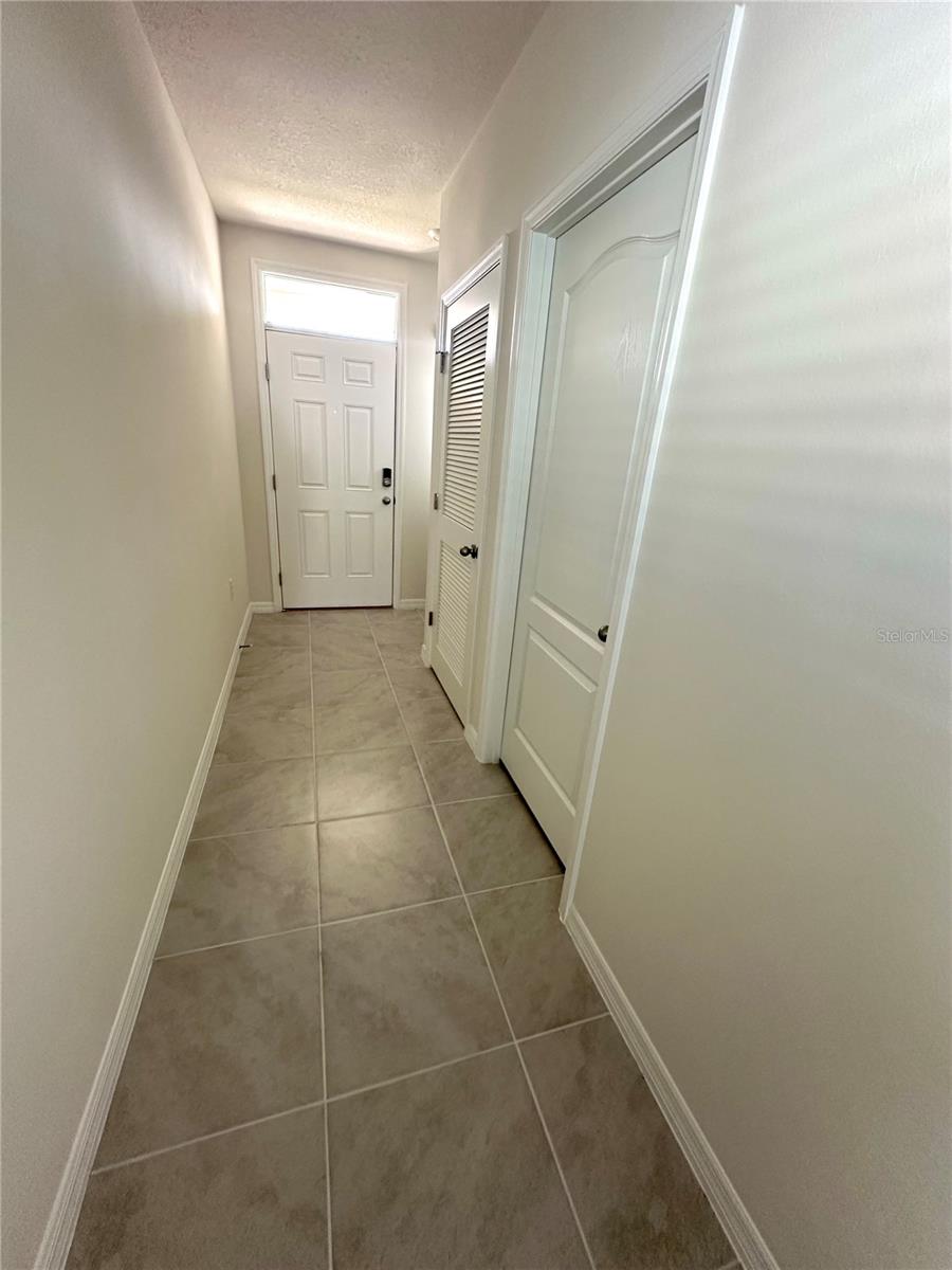 Image 2 of 36 For 2842 Waterlily Way