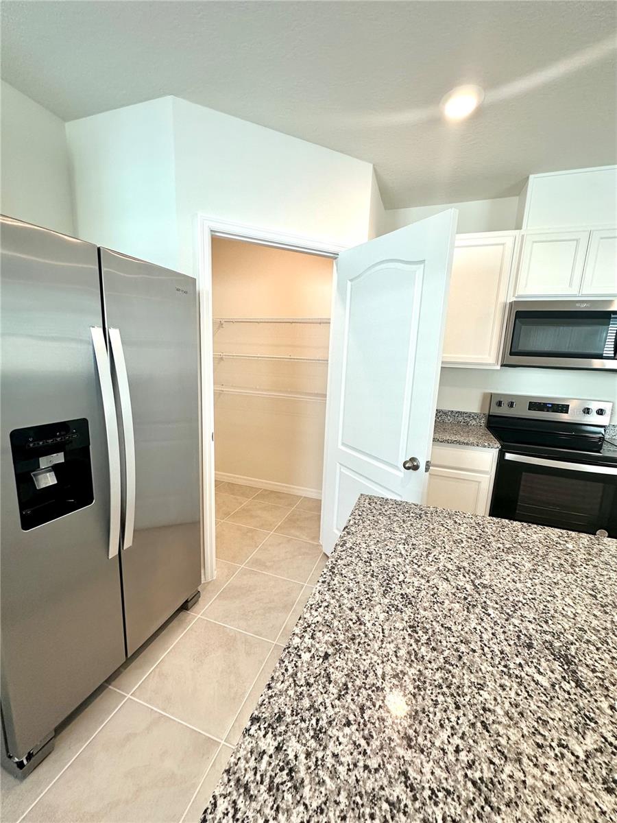 Image 7 of 36 For 2842 Waterlily Way