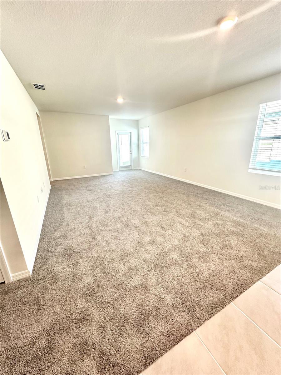 Image 8 of 36 For 2842 Waterlily Way