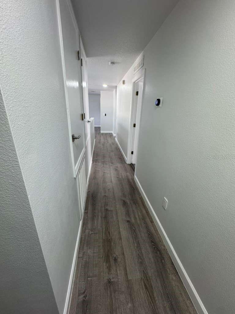 Listing photo id 17 for 2579 Hunley Loop