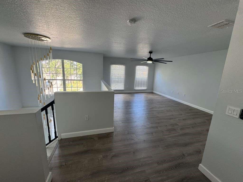 Listing photo id 29 for 2579 Hunley Loop