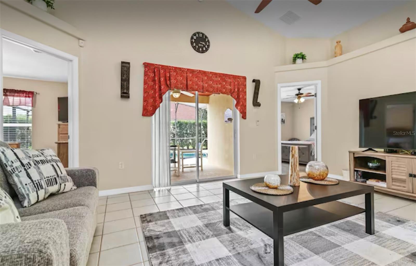 Image 13 of 30 For 100 Cardinal Court