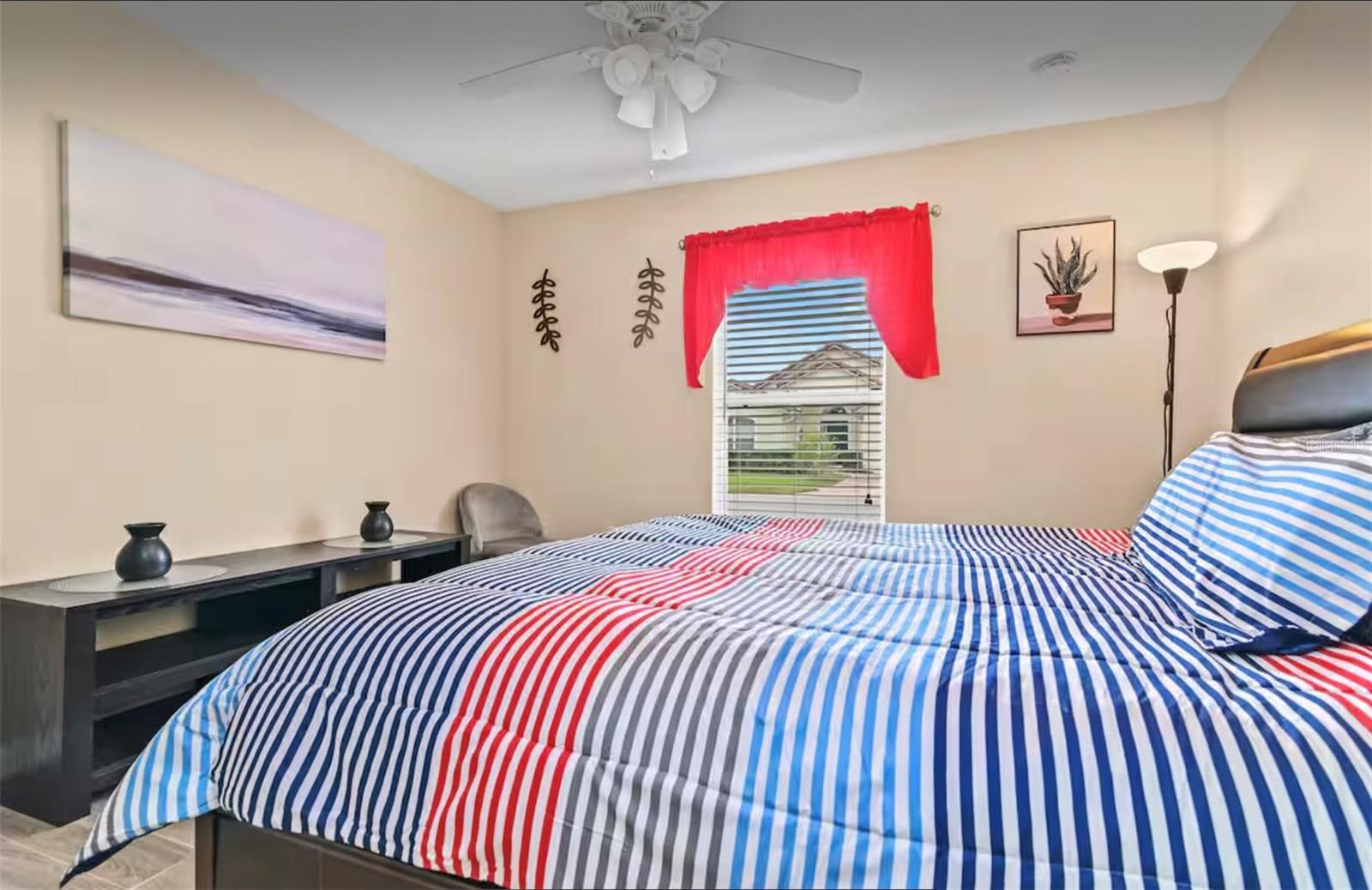 Image 18 of 30 For 100 Cardinal Court